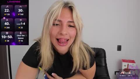 Camila online show from 19, 12, 2025