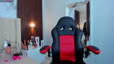 CAMILA  online show from 14, 4, 2026