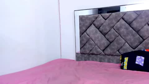 camilajhoones online show from 12, 12, 2024