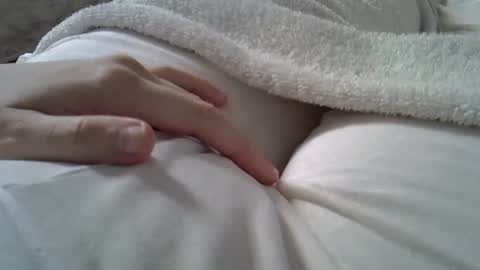 Snapshot of camilaperes69 chatting on 17, 2, 2026 flash 50 tokens BIG CLIT tits pussy. masturbation big clit 150 tokens fingers inside pussy 1000 tk pump big clit 300 tk online show from 17, 2, 2026