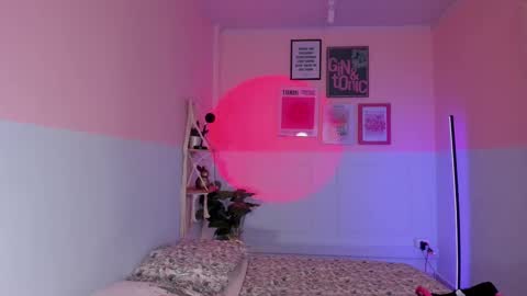 Camila  online show from 9, 10, 2025