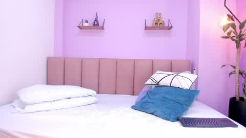 Snapshot of camilascoth chatting on 18, 4, 2026 camila online show from 18, 4, 2026