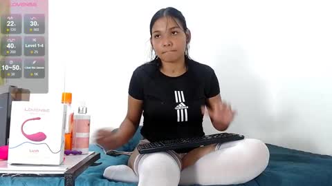 Camila online show from 15, 12, 2024