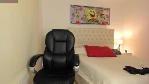   online show from 5, 3, 2025