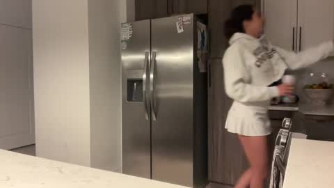 Snapshot of camiliakxoxo chatting on 12, 2, 2025 camiliakxoxo online show from 12, 2, 2025