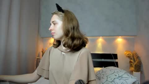 Snapshot of camilla_kelly chatting on 18, 9, 2025 Camilla online show from 18, 9, 2025