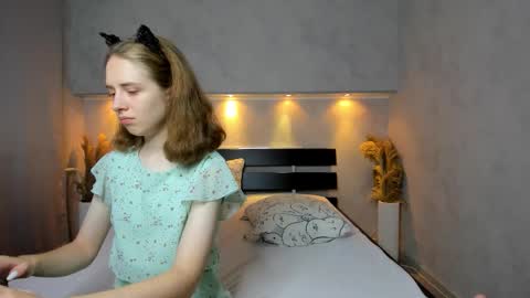 Snapshot of camilla_kelly chatting on 26, 9, 2025 Camilla online show from 26, 9, 2025