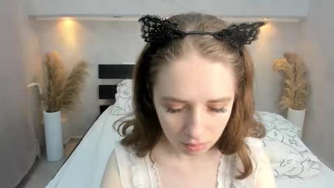 Snapshot of camilla_kelly chatting on 16, 10, 2025 Camilla online show from 16, 10, 2025