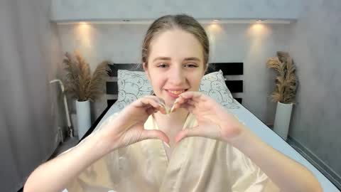 Snapshot of camilla_kelly chatting on 22, 10, 2025 Camilla online show from 22, 10, 2025