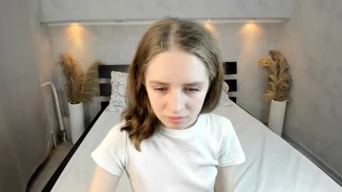 Snapshot of camilla_kelly chatting on 24, 10, 2025 Camilla online show from 24, 10, 2025