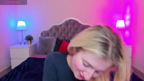 Snapshot of camilladreamer chatting on 29, 11, 2025 camilladreamer online show from 29, 11, 2025