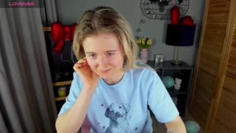 Snapshot of camilladreamer chatting on 22, 2, 2026 camilladreamer online show from 22, 2, 2026