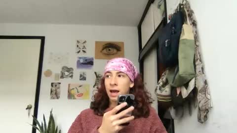 Snapshot of camille_delrey chatting on 6, 4, 2026 Camille online show from 6, 4, 2026