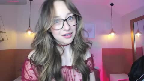 Snapshot of camille_eyes chatting on 24, 3, 2026 camille online show from 24, 3, 2026