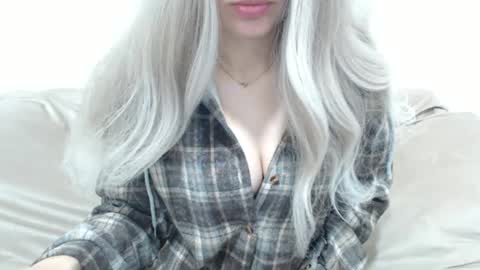 Snapshot of camillebunny chatting on 24, 3, 2026 CamilleBunny online show from 24, 3, 2026