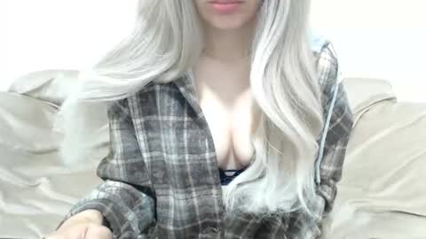 Snapshot of camillebunny chatting on 30, 3, 2026 CamilleBunny online show from 30, 3, 2026