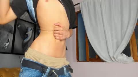 Camillo Virgil online show from 3, 12, 2025