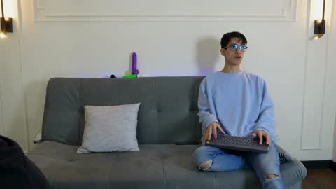 Camilo online show from 23, 1, 2025