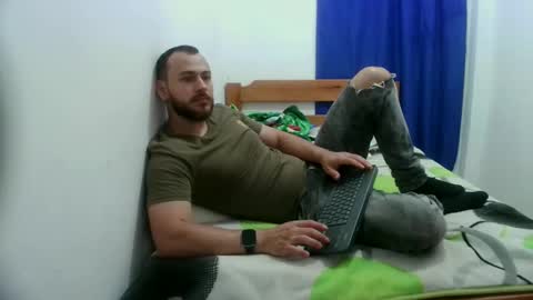 Snapshot of camiloex chatting on 8, 12, 2024 Camilo online show from 8, 12, 2024