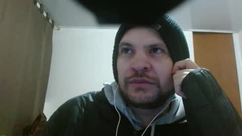 Snapshot of camiloking17 chatting on 24, 11, 2025 camilo online show from 24, 11, 2025