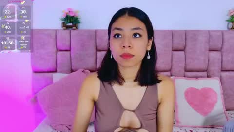 camiluxe online show from 8, 11, 2025