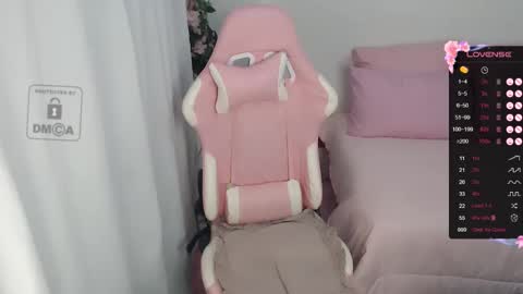 Snapshot of caminicole chatting on 3, 12, 2024 Nicole online show from 3, 12, 2024