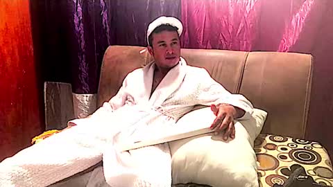 camivaron online show from 6, 2, 2025