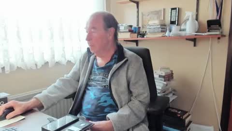 Snapshot of cammee chatting on 4, 2, 2025 Cammee online show from 4, 2, 2025