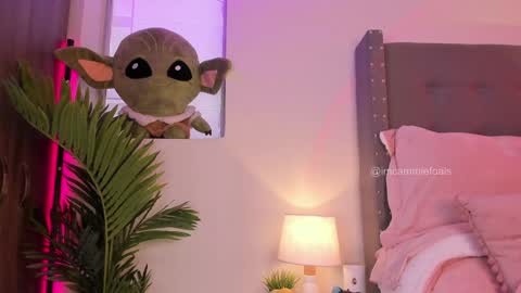   Lets reach 200 thumbs up  online show from 7, 2, 2025