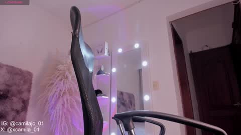 Snapshot of cammile_cole chatting on 19, 1, 2025 Laura Camila online show from 19, 1, 2025