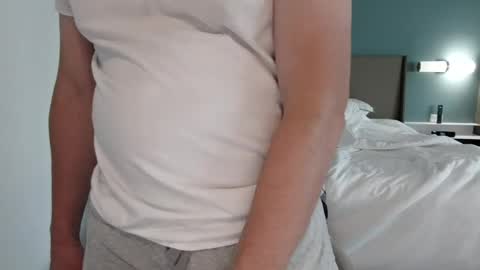 Snapshot of cammyman6900 chatting on 8, 7, 2026 cammyman6900 online show from 8, 7, 2026
