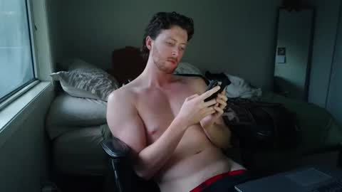 Snapshot of canadianstud18 chatting on 5, 2, 2025 Devon online show from 5, 2, 2025