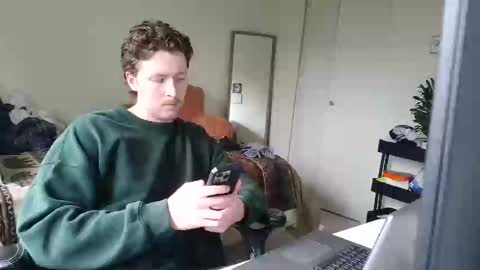 Snapshot of canadianstud18 chatting on 19, 2, 2025 Devon online show from 19, 2, 2025