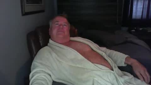 canamanxxx online show from 24, 10, 2025