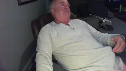 canamanxxx online show from 23, 11, 2025