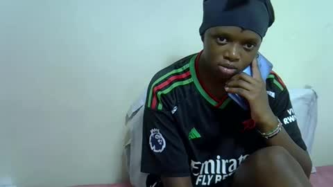 candiemaya online show from 3, 11, 2025