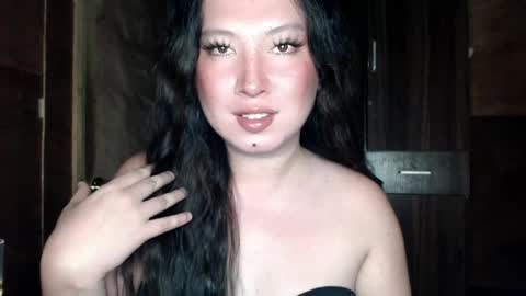 Snapshot of candiiice18 chatting on 17, 3, 2026 candiiice18 online show from 17, 3, 2026