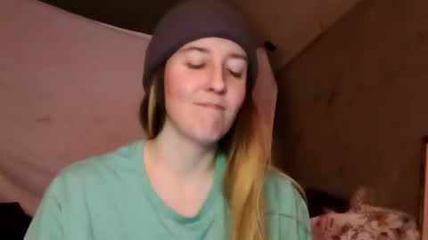 Candi online show from 20, 11, 2025