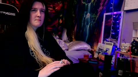 Candi online show from 15, 6, 2026