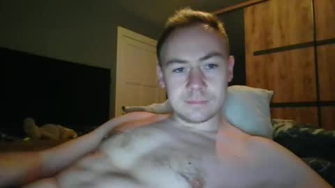 Snapshot of candy_boy_xoxo chatting on 11, 2, 2026 candy_boy_xoxo online show from 11, 2, 2026