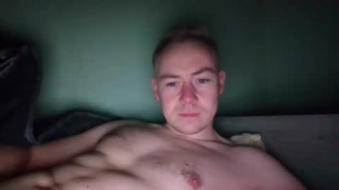 Snapshot of candy_boy_xoxo chatting on 15, 3, 2026 candy_boy_xoxo online show from 15, 3, 2026