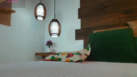 Jolie online show from 14, 11, 2025