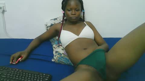 Snapshot of candy_lisah chatting on 5, 6, 2026 Lisa online show from 5, 6, 2026