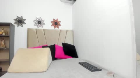 Snapshot of candy_liss18 chatting on 27, 9, 2025 liss sophia online show from 27, 9, 2025