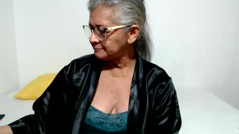 Snapshot of candy_mature_ chatting on 13, 7, 2026 candy online show from 13, 7, 2026