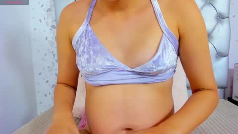 Snapshot of candy_mery chatting on 21, 1, 2025 candy mery online show from 21, 1, 2025
