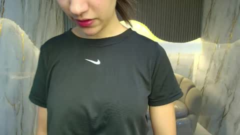 Snapshot of candy_sky_r chatting on 12, 5, 2026 Candy online show from 12, 5, 2026