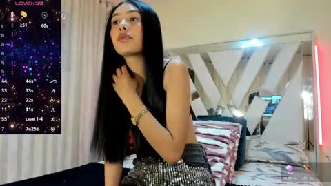candy_skyy online show from 13, 4, 2026