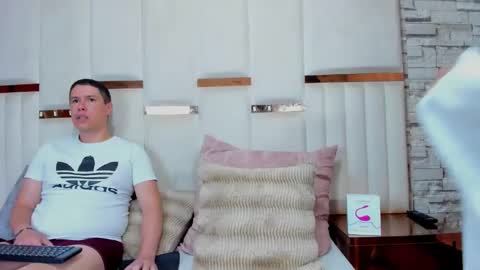 candyandsteven online show from 15, 1, 2026