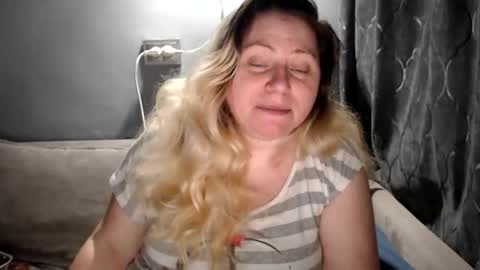 Laura online show from 3, 4, 2026